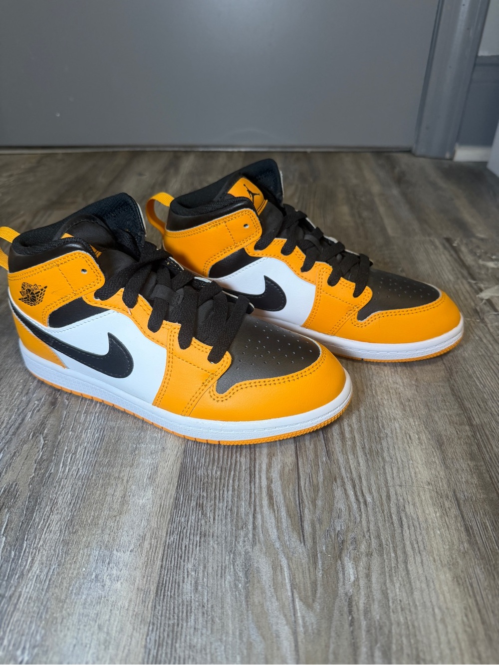 Jordan Mid-Top Sneakers in Yellow, Black & White
